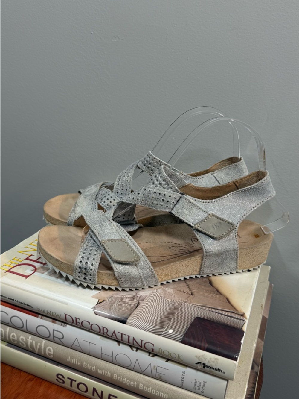 Josef Seibel Light Gray Suede Slingback Sandals Size 38 - Picture 6 of 14